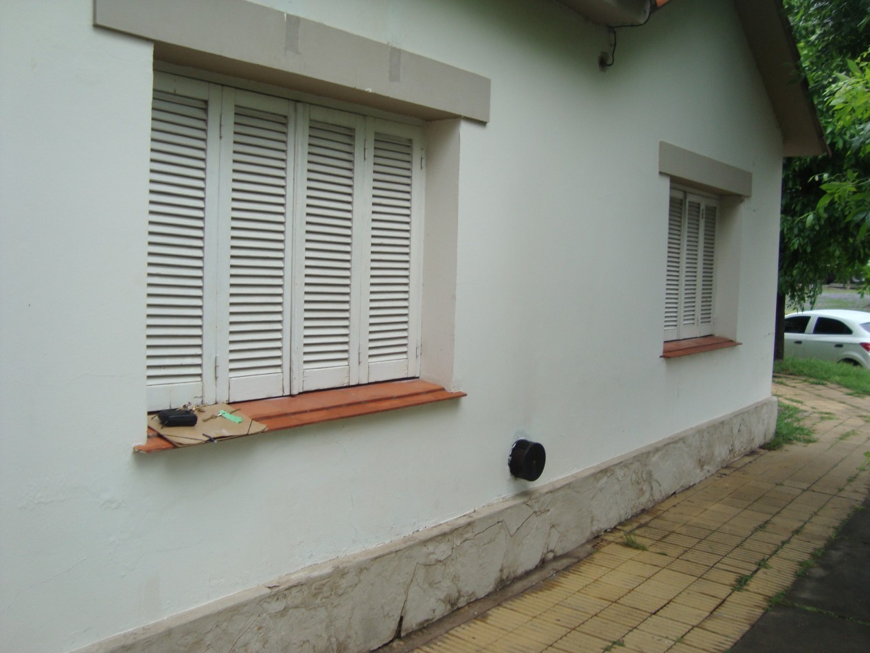 VENDO CASA BELGRANO 2.010